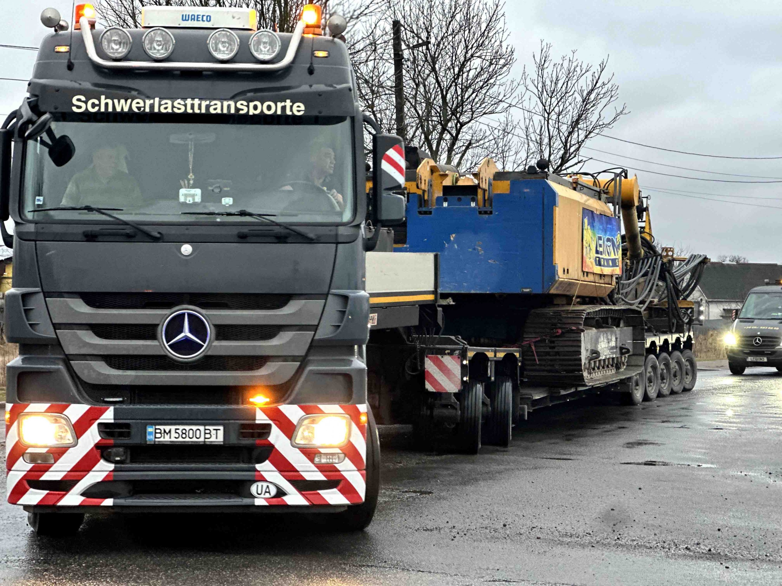 slider Перевезення будівельної техніки